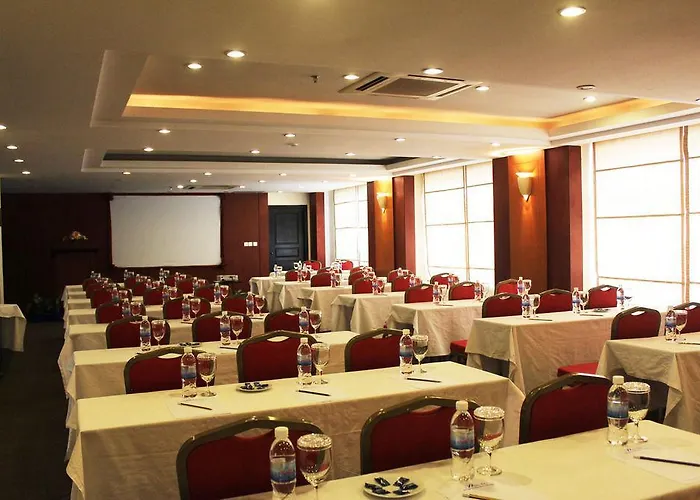 Angkor Riviera Hotel 4*