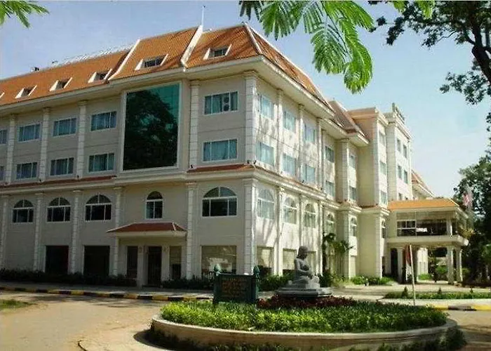 Hotel Angkor Riviera